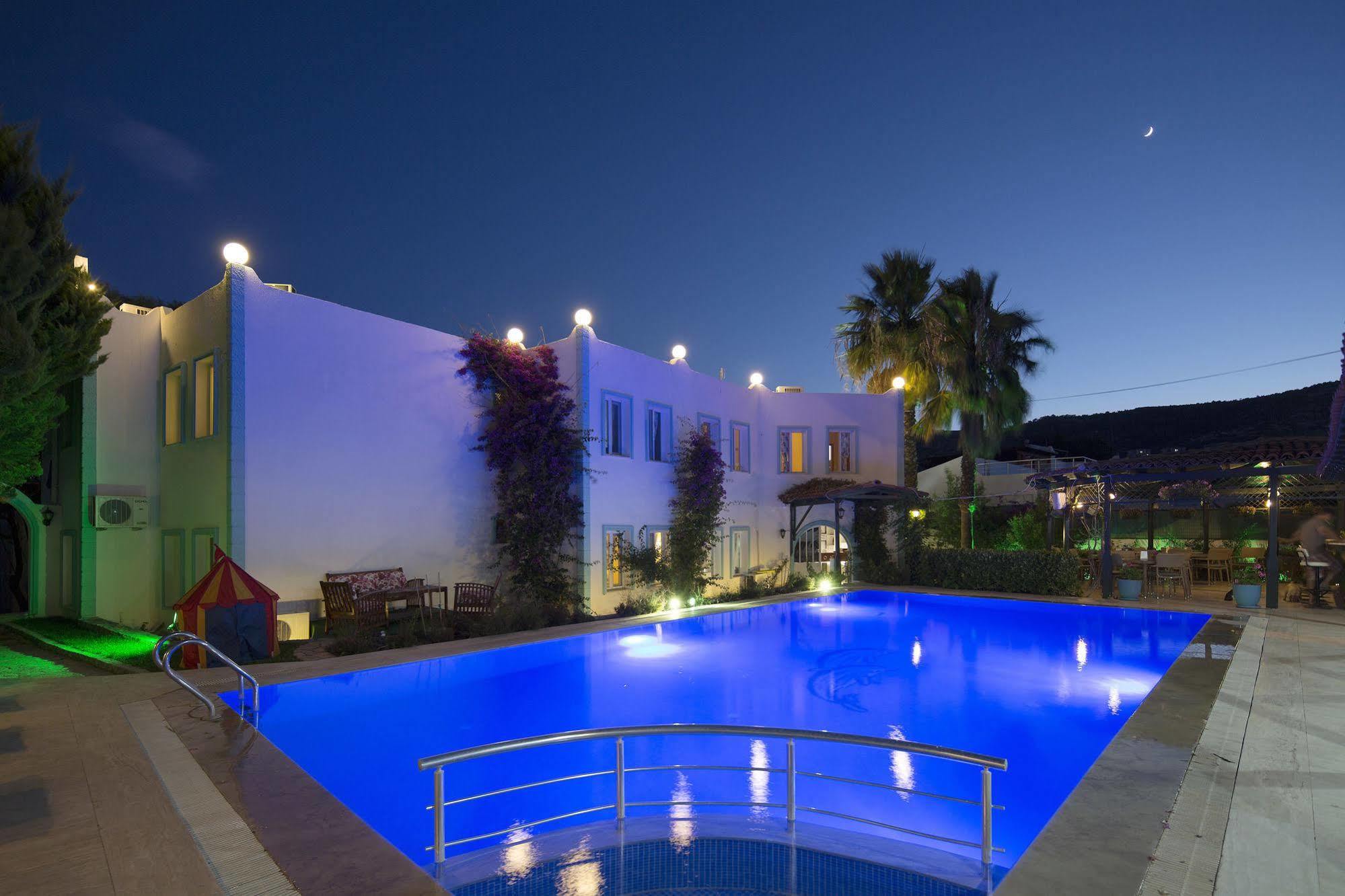 Istanbul Hotel Bodrum Türkbükü Exterior foto